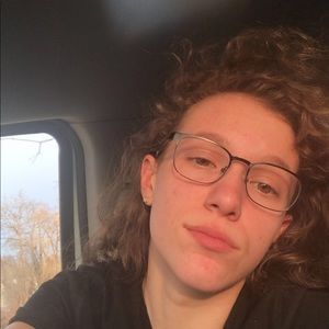 Meet your Posher, Kaitlyn